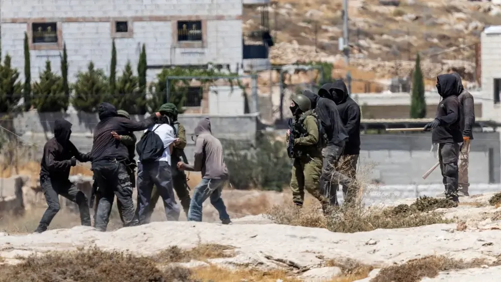 Colonos israelenses atacam jornalistas da AFP na Cisjordânia