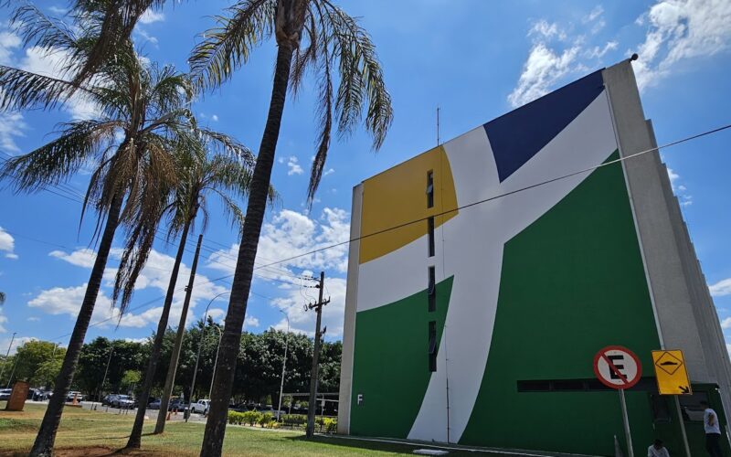 Terracap atende até 21h para propostas em Vicente Pires