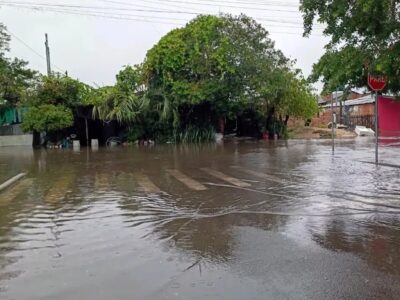 Chuvas no RS: 500 desalojados; cidade decreta emergência