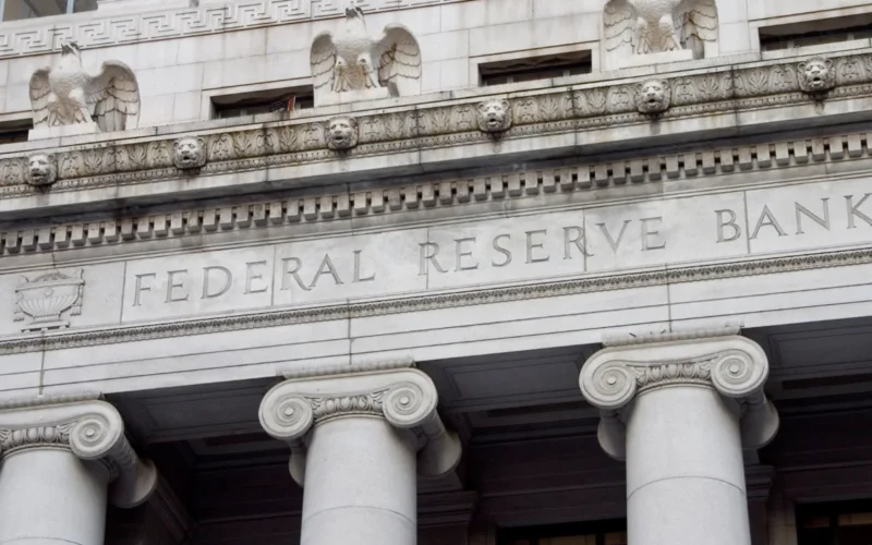 Inflação de 1 ano nos EUA sobe para 3,6% em abril, Fed de NY