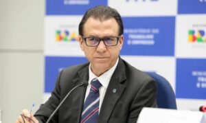 Marinho e Boulos cobram Congresso por fim da 6x1 e apps