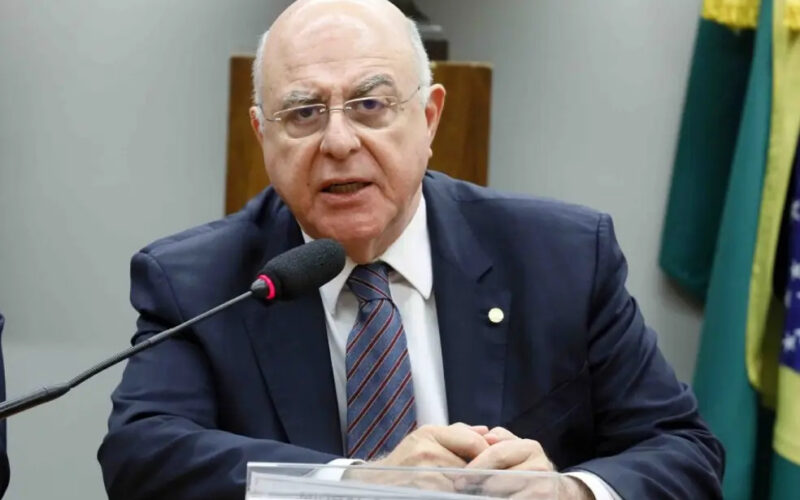 Projeto de minerais críticos: relator retira anuência prévia