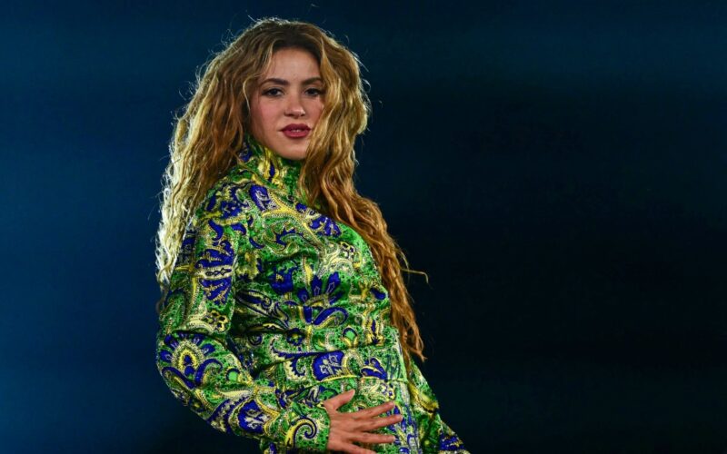 Shakira grava música oficial da Copa 2026 no Maracanã