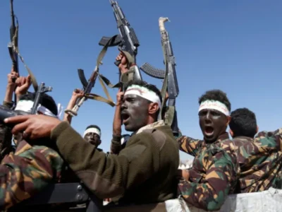 Iêmen acusa houthis por ataque que matou 6 no Mar Vermelho