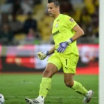 Flu vira sobre Palmeiras no fim e encosta no G3 do Brasileirão