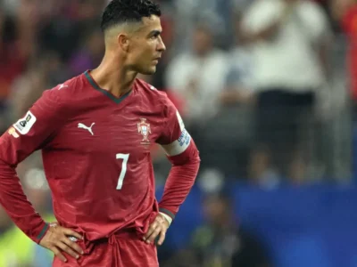 Cristiano Ronaldo anuncia aposentadoria: 'Último ano no futebol